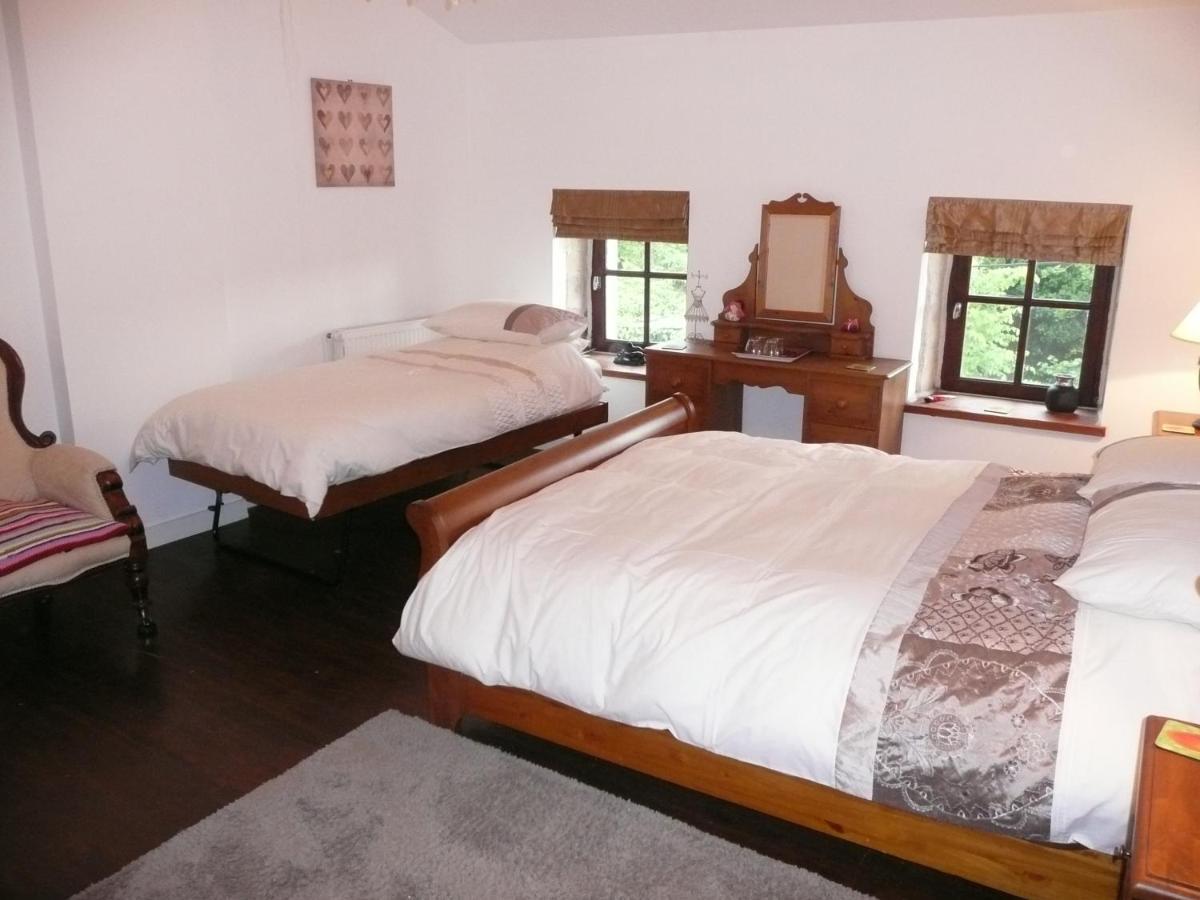 Maison Blanc Bed and Breakfast Gibourne Eksteriør billede