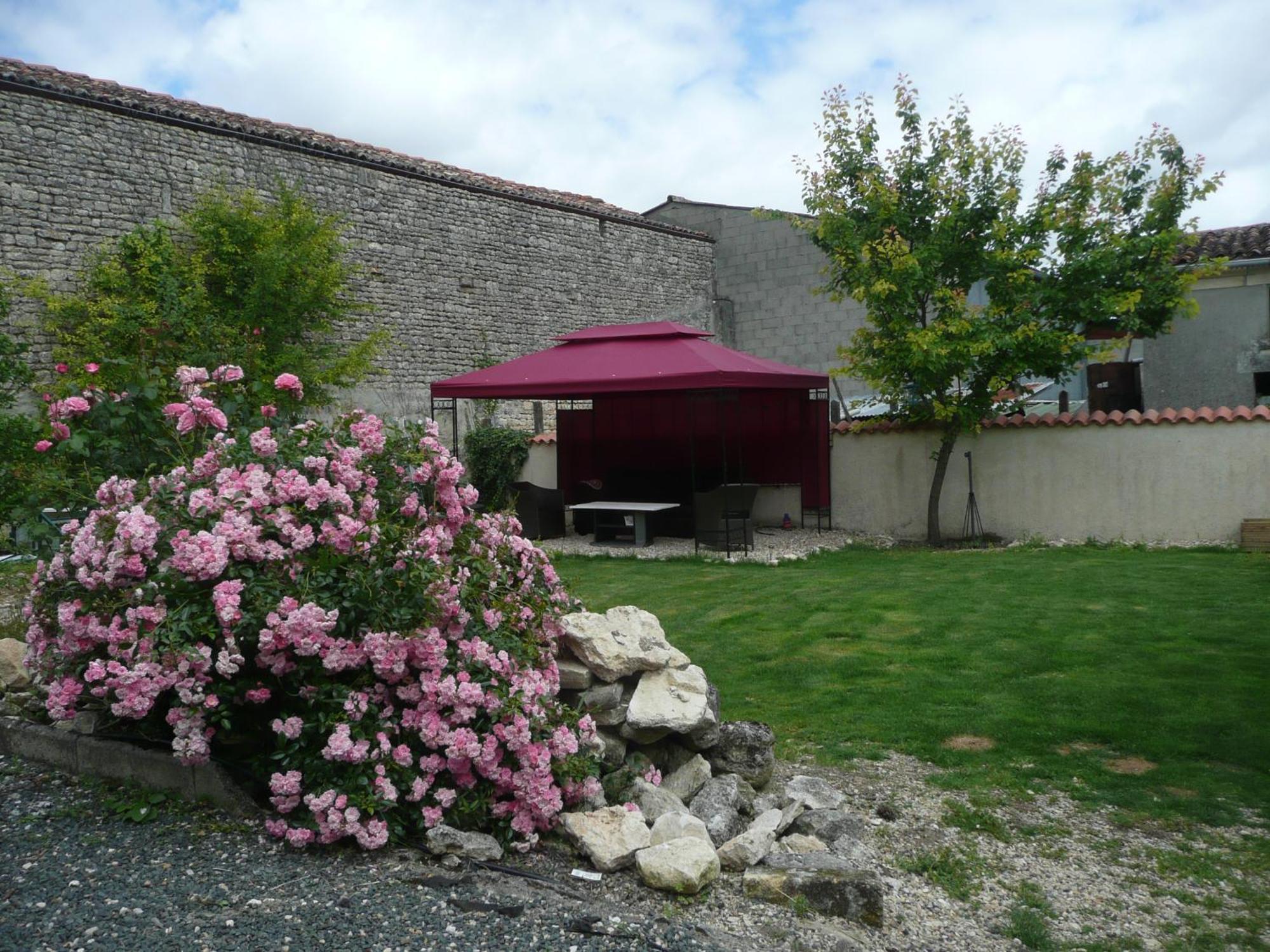 Maison Blanc Bed and Breakfast Gibourne Eksteriør billede